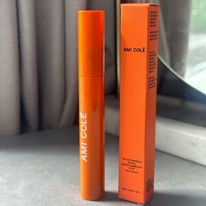 Ami Cole Black Lash-Amplifying Mascara 9 ML/0.30 FL.OZ NIB & Original Packaging